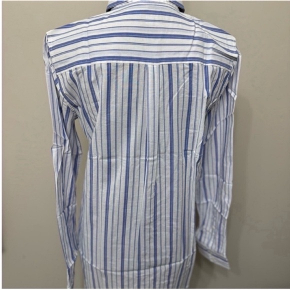 NWT UNTUCKit Women’s PERSE Blue and White Striped Button Down Shirt Size 6 - Picture 10 of 10